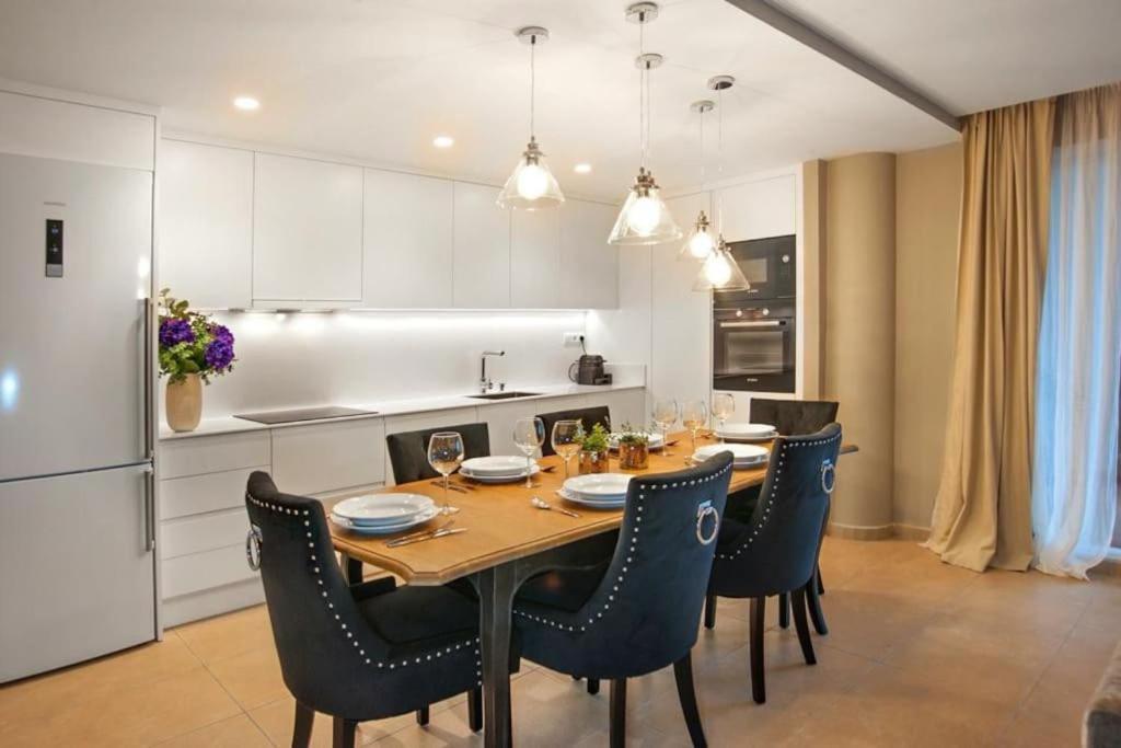 Elegante Apartamento Zona Arenal Platja de Larenal Luaran gambar